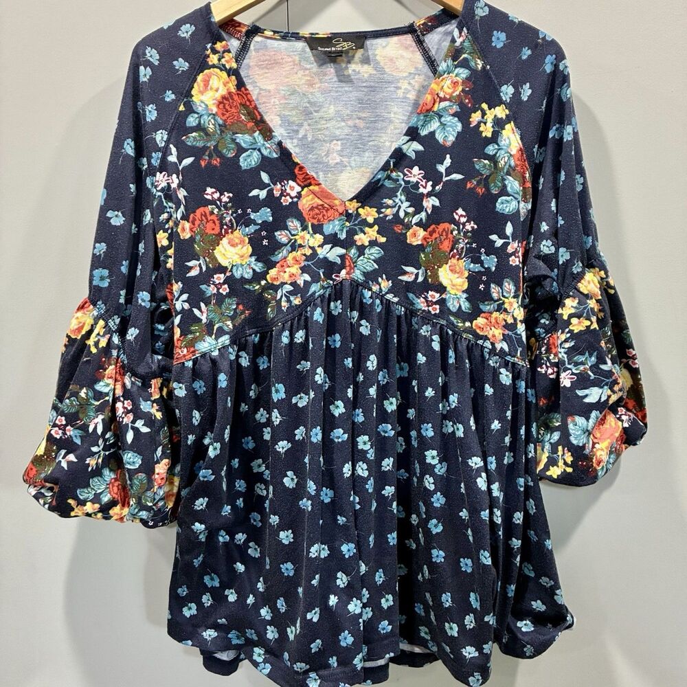 Suzanne Betro 2X Sky Navy Floral Babydoll Bell Sleeve Boho Top Tunic Peasant